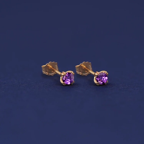 Amethyst earrings - 14k Yellow gold. Pair (includes 2) - Picture 3 of 3